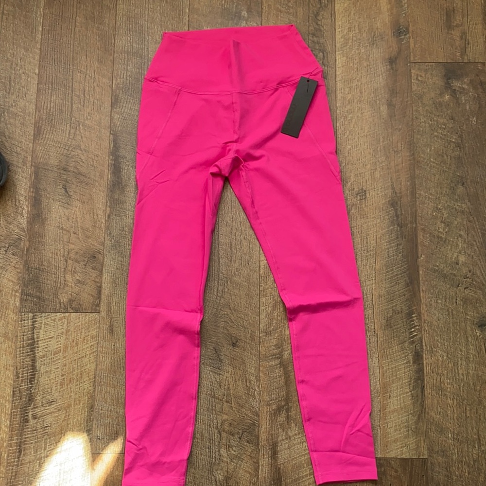 Mono B leggings